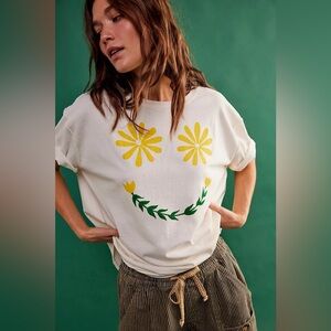 Free People We The Free Oversized Sunshine Smiles Ivory Tee XS Boho Chic NWOT